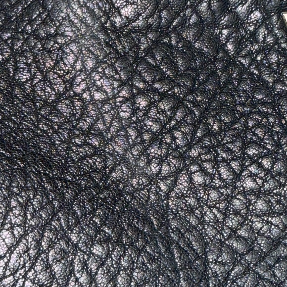 Vince Camuto Lizel Convertible Leather Black Textured Shoulder/Crossbody Bag - Picture 9 of 16